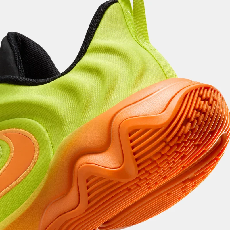 Nike Kids' Giannis Immortality 4 Basketball Shoes