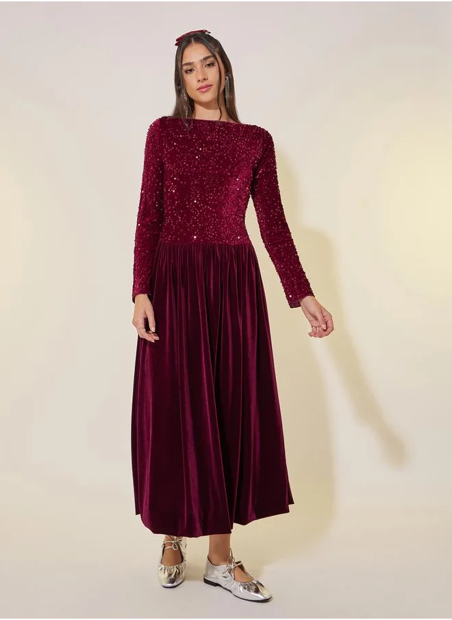 Styli Embellished Balloon Hem Long Sleeve Midi Dress