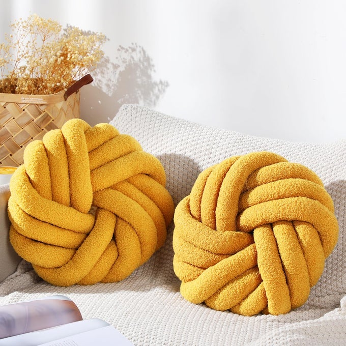 2 PIECES KNOT BALL PILLOWS 14 X 14 INCH DECORATIVE PILLOW FOR COUCH BEDROOM PLUSH THROW KNOT PILLOW SOFT HANDMADE CHAIR CUSHION FOR LIVING ROOM CAR DECORATIONS GINGER