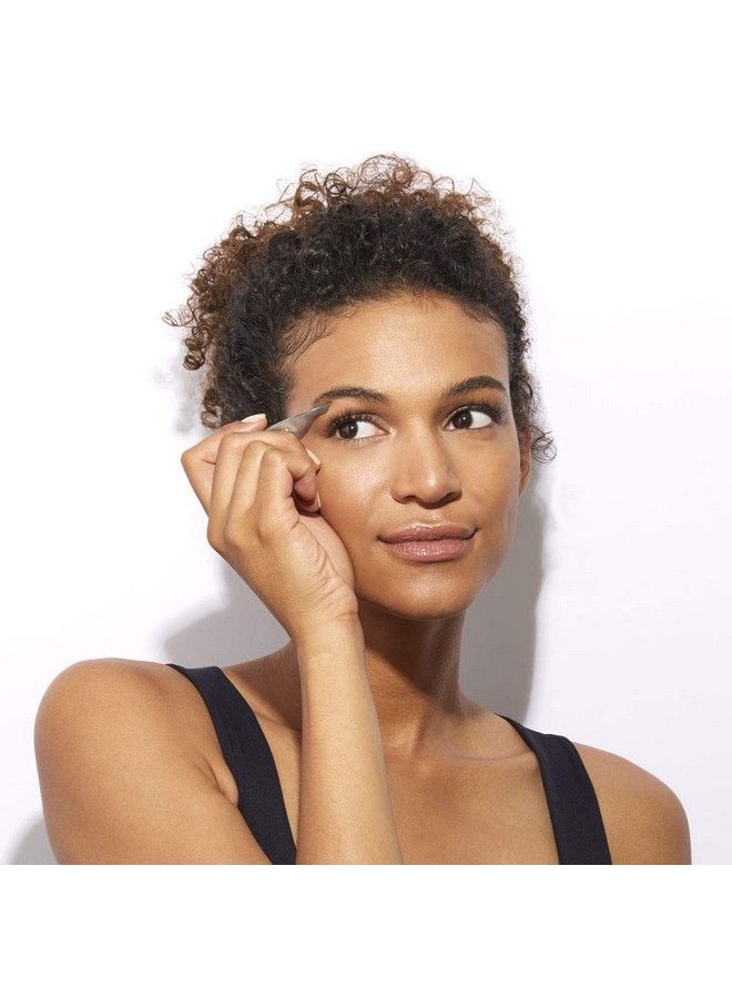 Tweezerman ملقط حواجب مائل من الفولاذ المقاوم للصدأ لإزالة الشعر من الوجه والشعر الذي ينمو تحت الجلد (فولاذ مقاوم للصدأ كلاسيكي) - Image 4