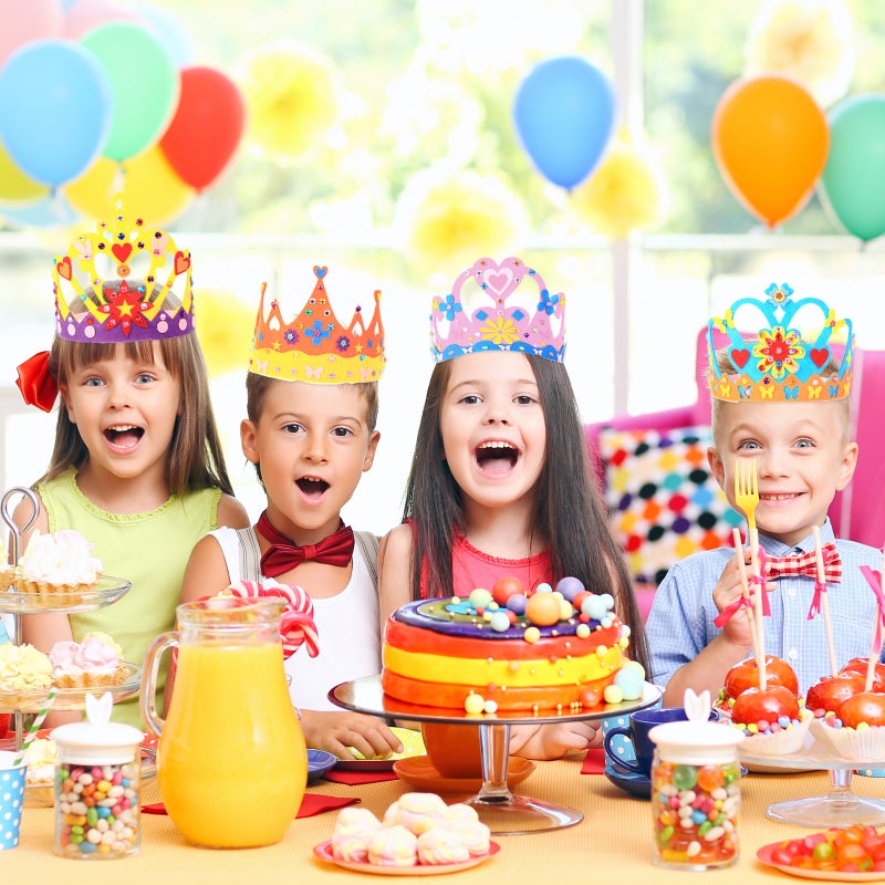🧸 طقم قبعات عيد ميلاد بشكل تاج للمرح وحفلات الأطفال باللون الأحمر - Image 2