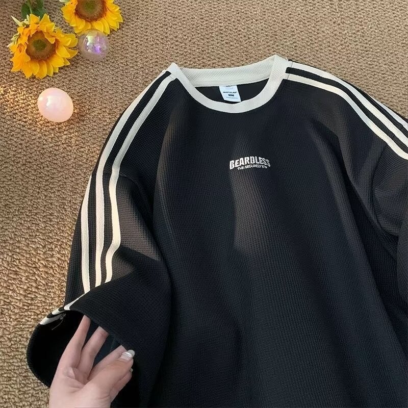 2024 American Retro Round Neck Trendy Jersey Mens and Womens Loose Trendy Brand Three Bars Quick-drying Sports Short-sleeved T-shirt Y26 Black - Image 1