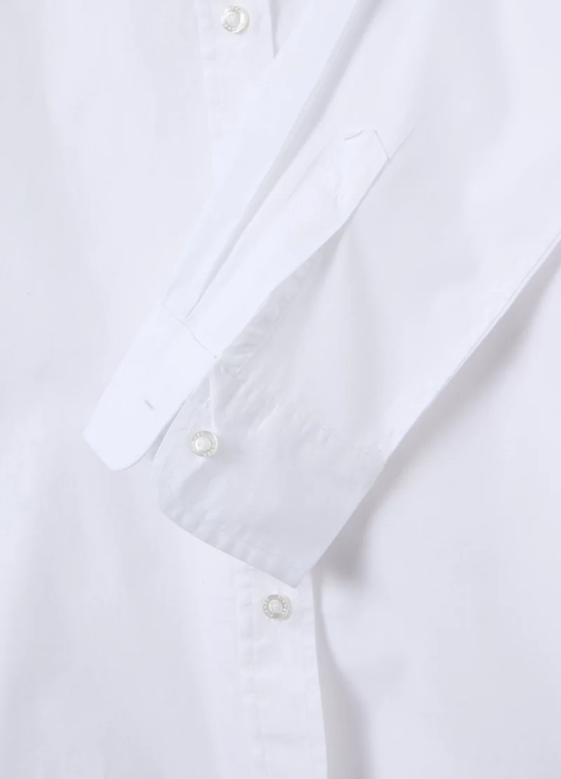 او في اس White