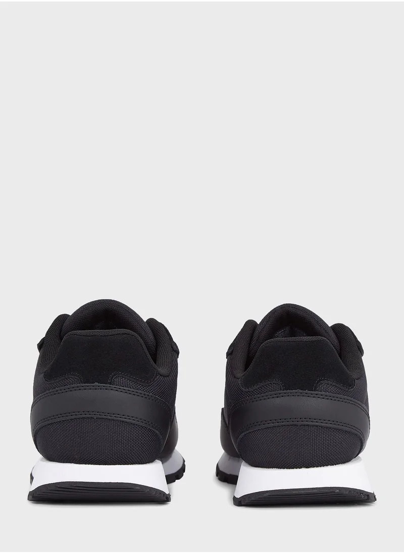 TOMMY JEANS Retro Evolve Low Top Sneakers