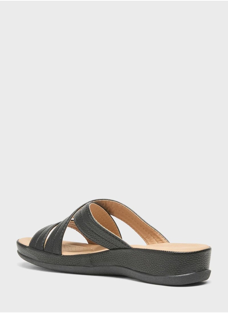 shoexpress - Multi Strap Wedge Sandals - Image 1