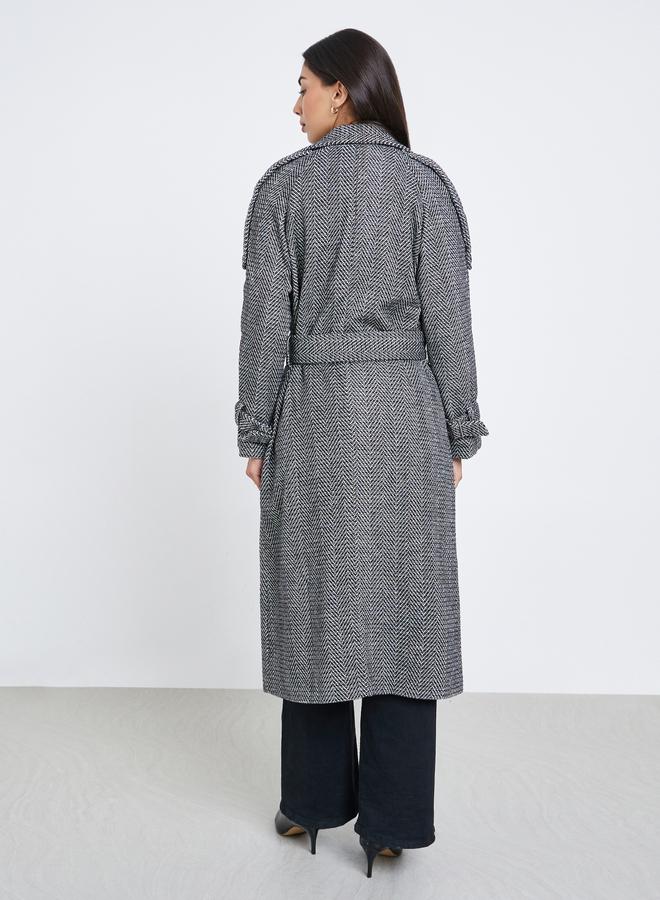 ستايلي معطف بتفاصيل أزرار مزدوجة - Image 4