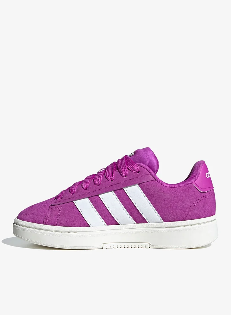 adidas جراند كورت ألفا ٠٠ إس