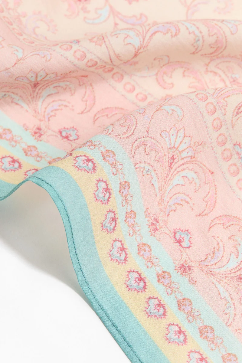 H&M Patterned scarf