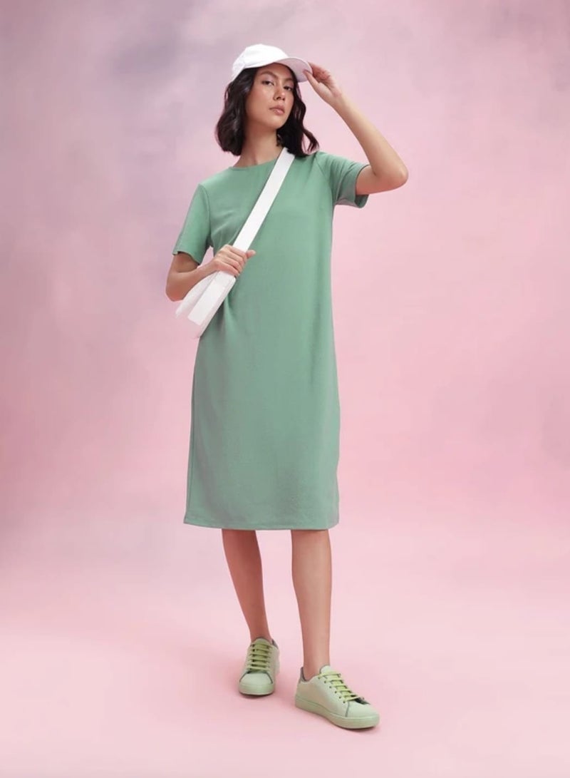 Mint Green Short-Sleeve Dress for Women - Casual & Chic Solid Color Dress - Image 1