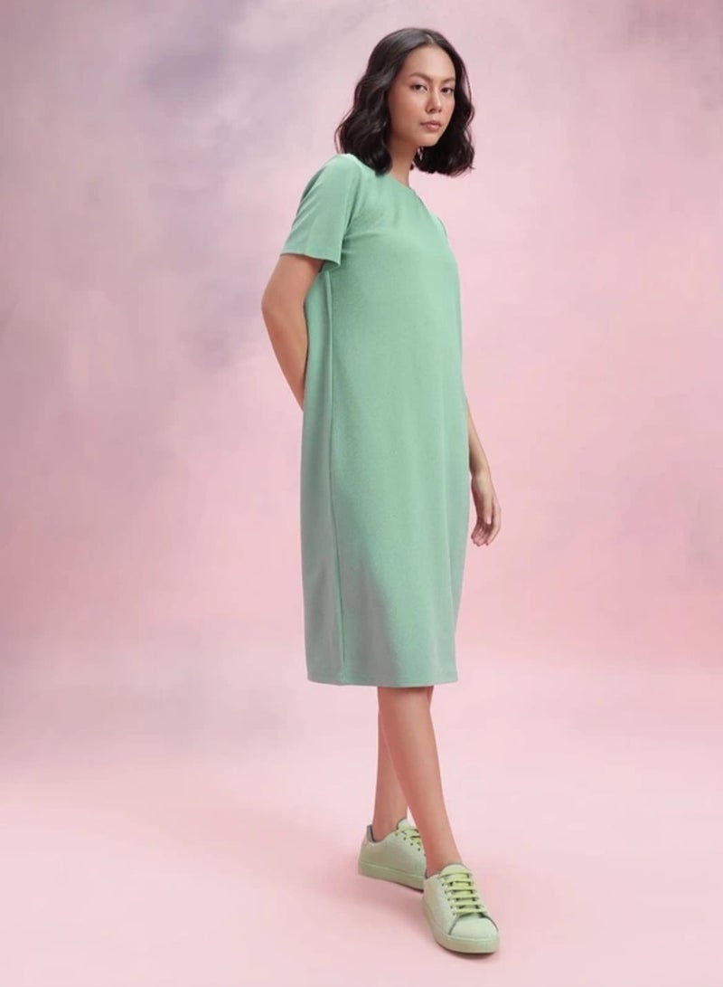 Mint Green Short-Sleeve Dress for Women - Casual & Chic Solid Color Dress - Image 2