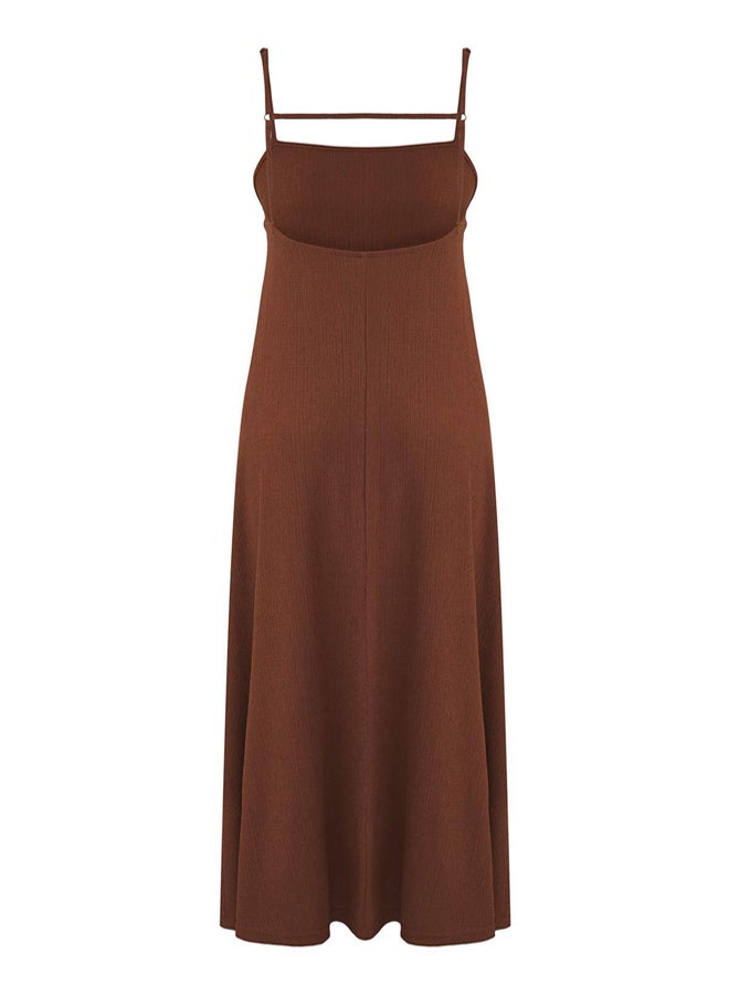 trendyol Brown Straight Adjustable Strap A-Line Wrap/Textured Knitted Maxi Dress - Image 5