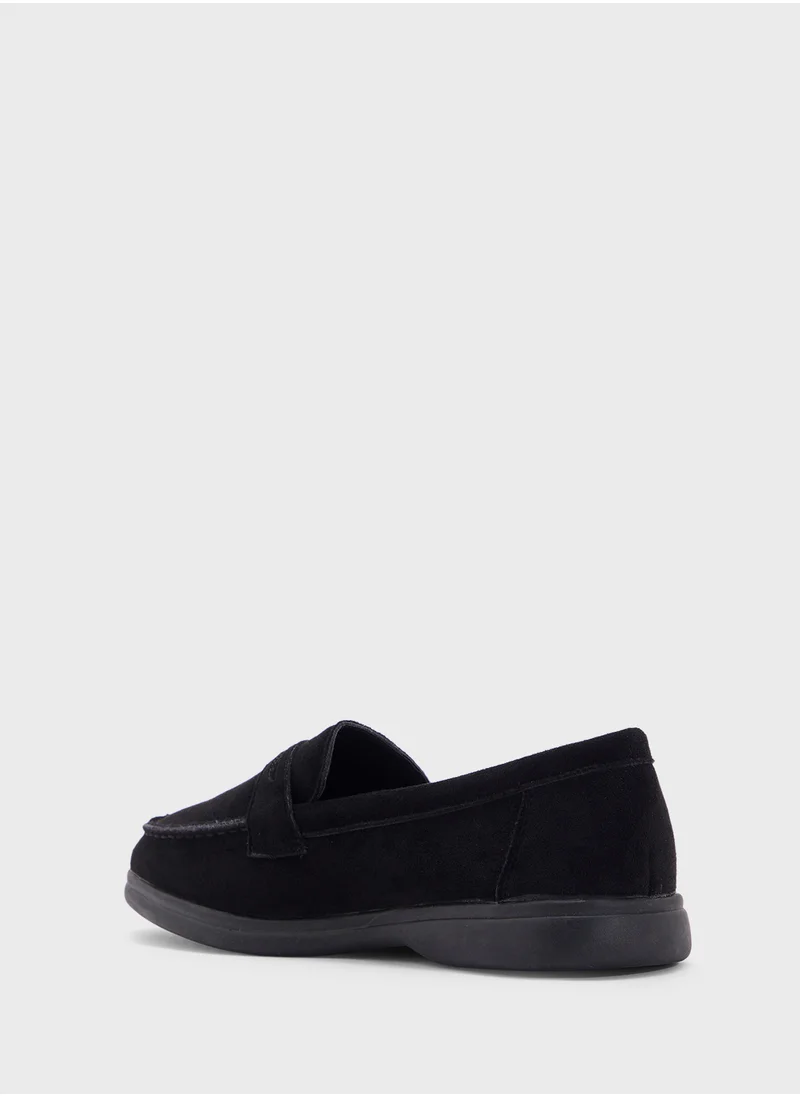 ذا براون Ladies Penny Loafer