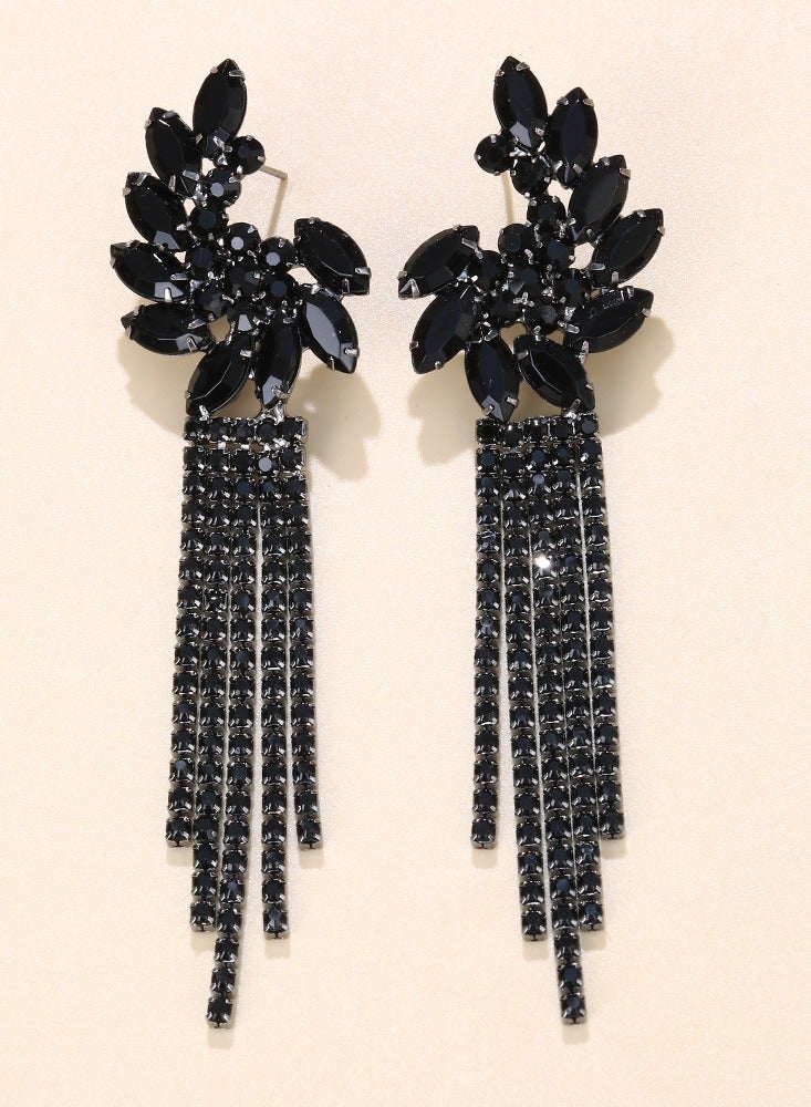 Mark Fairwhale Fashionable And Minimalist Earrings