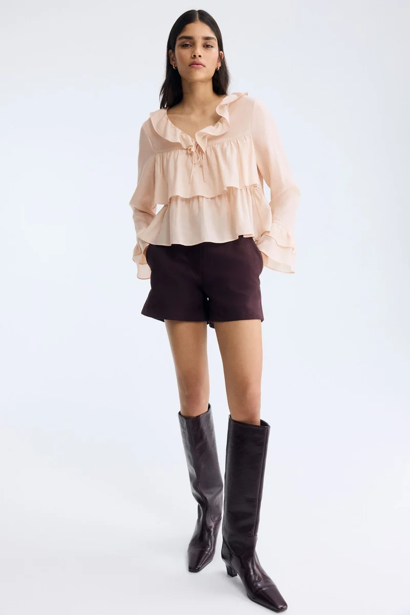 H&M Frill-trimmed blouse