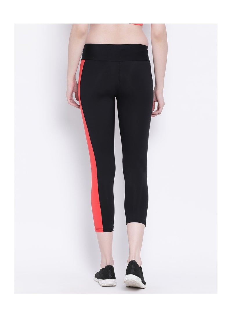 Clovia Active Ankle Length Tights in Black  - Image 5