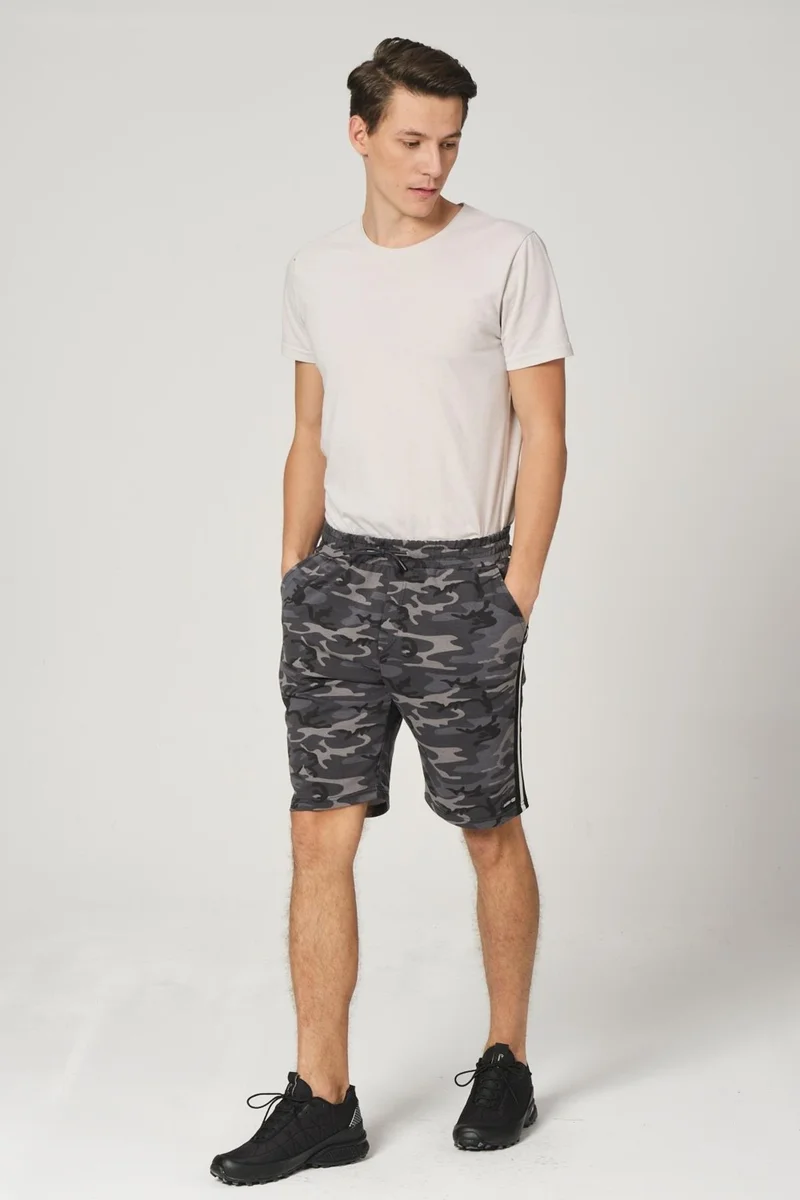 Alexander Gardi Alexandergardı Stripe Detailed Camouflage Patterned Cargo Pocket Shorts (E21-SINTO Srt)
