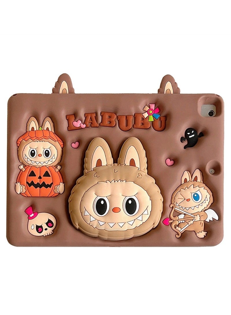 LABUBU غطاء حماية سيليكا للأطفال، غطاء مضاد للصدمات للأطفال، غطاء سيليكون لجهاز iPad Air 2/Air 1/ لجهاز iPad الجيل 5/6/ لجهاز iPad Pro 9.7 بوصة، غطاء كرتوني لطيف 3D ناعم للأولاد والبنات والمراهقين، غطاء كرتوني سيليكون 3D رائع - Image 1