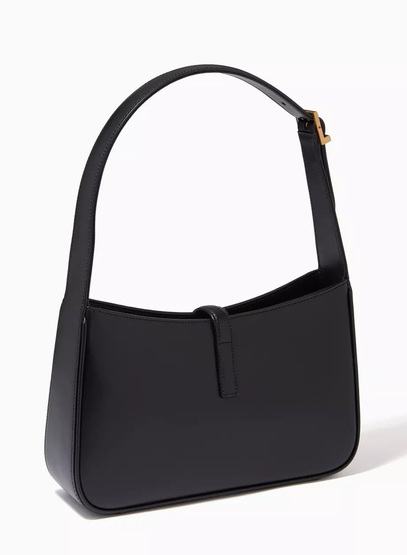 Yves Saint Laurent Le 5 À 7 Hobo Bag in Smooth Leather - Image 2