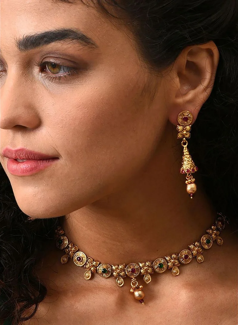 SOHI Gold Plated Designer Stone Necklace Set
