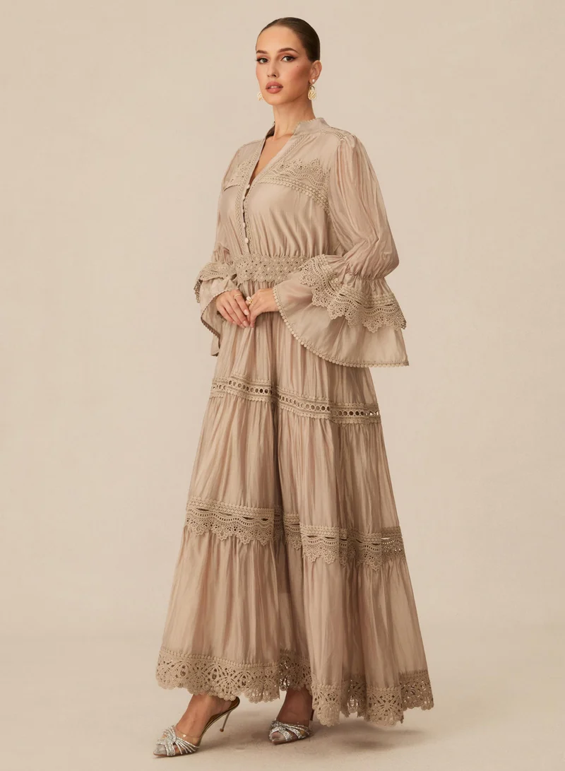 سنفير Marina Flared Cuff Lace Embroidered Maxi Dress