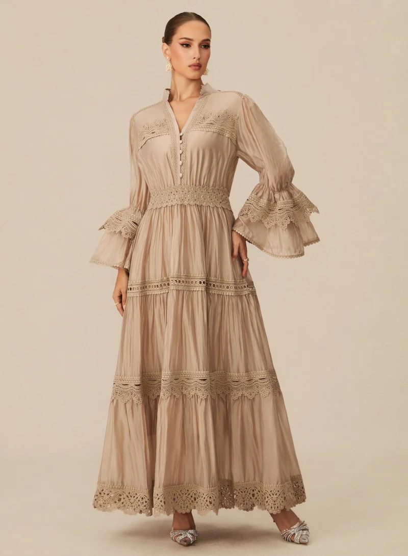 سنفير Marina Flared Cuff Lace Embroidered Maxi Dress