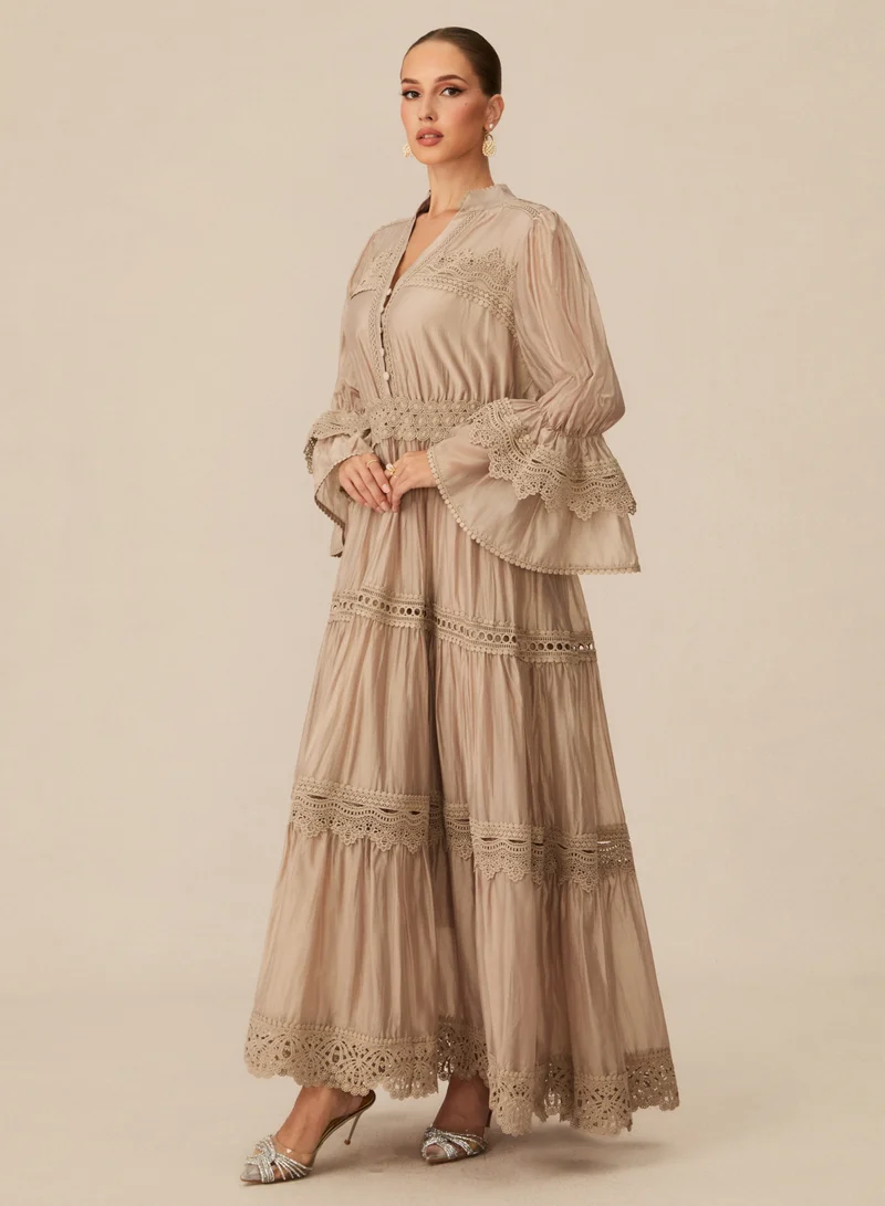 سنفير Marina Flared Cuff Lace Embroidered Maxi Dress