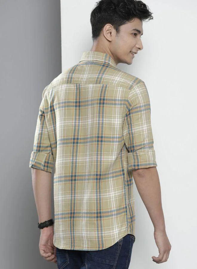 ذا انديان كراج كو Men Slim Fit Checkered Full Sleeves Spread Collar Casual Shirt