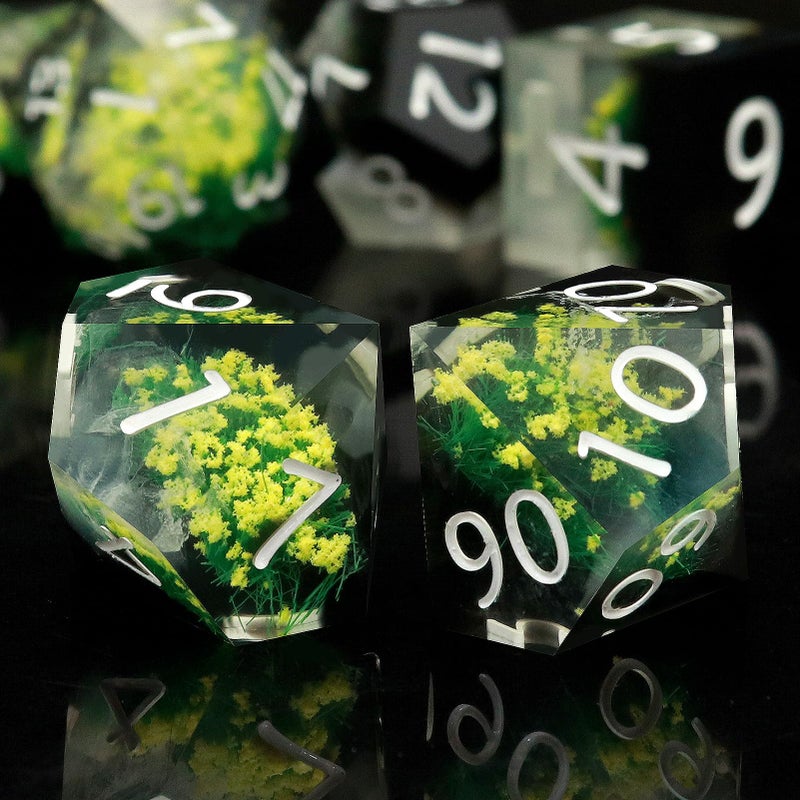Haxtec DND Dice Set Sharp Edge Resin Dice Set with Dice Case Flower D and D Dice Polyhedral DD Dice Set for Dungeons and Dragons TTRPGs DND Gift - Image 3
