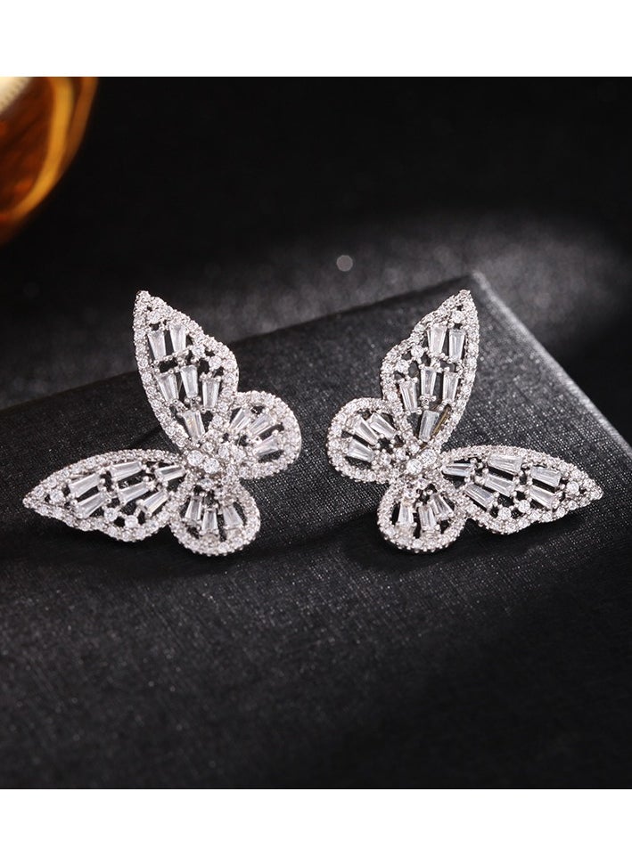 Generic - 925 Silver Earrings Hollow Butterfly Stud Earrings - Image 1
