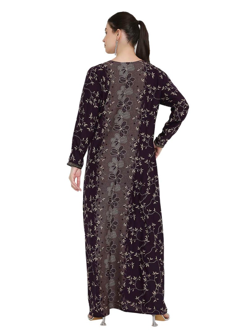 هانا آند سارا جلابية أرجوانية داكنة مع لوحة زهور مركزية وفتحة رقبة مزينة - Image 2
