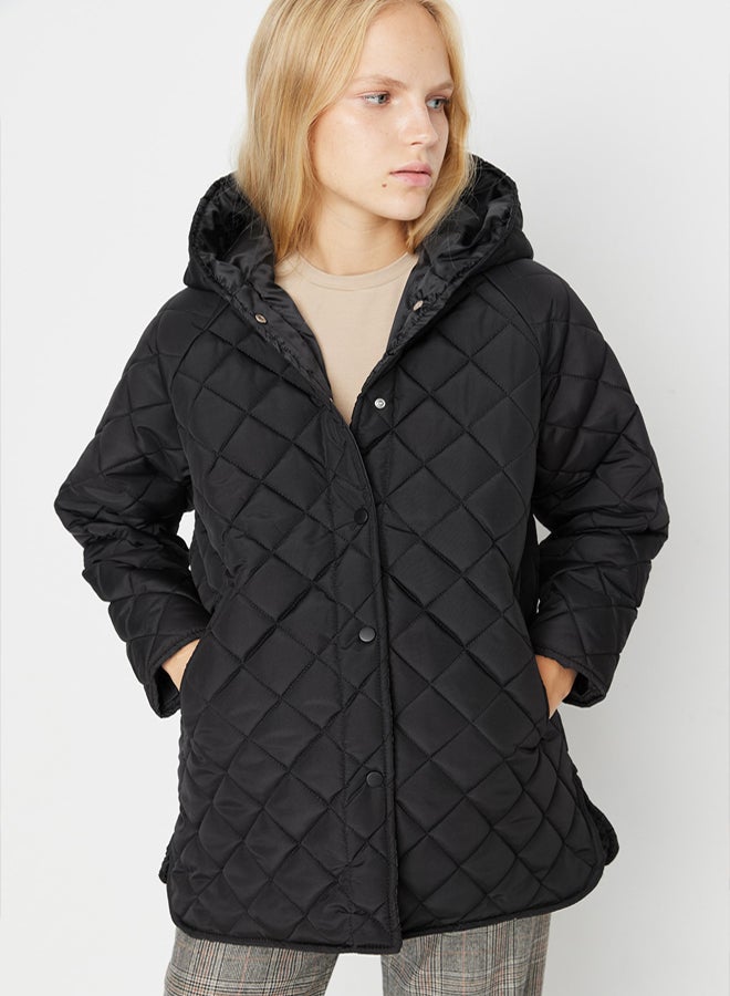 trendyol Black Regular Fit Hooded Water Repellent Quilted Coat - Image 2