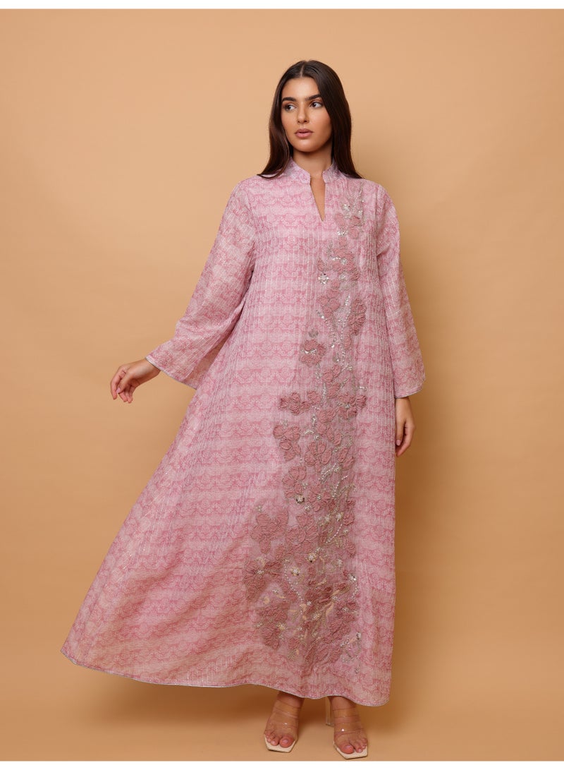 اكسا جلابية مطبوعة بلونين ذهبيين مزينة بالترتر - Image 5