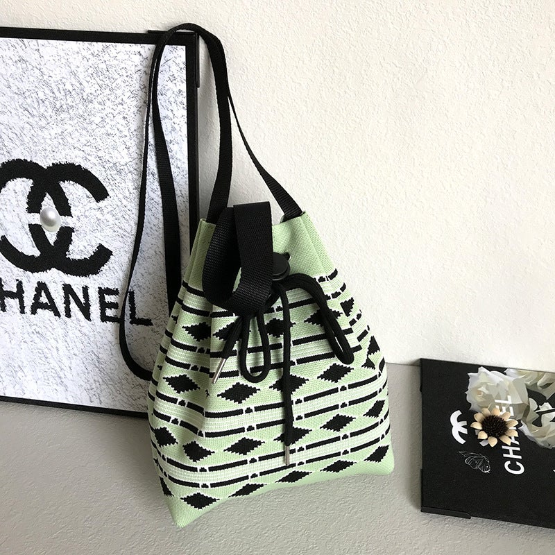 Vest Bag Casual Knitted Handbag Handbag Crossbody Checkerboard Contrasting Color Versatile Light Luxury Style Tote Hand - Image 1