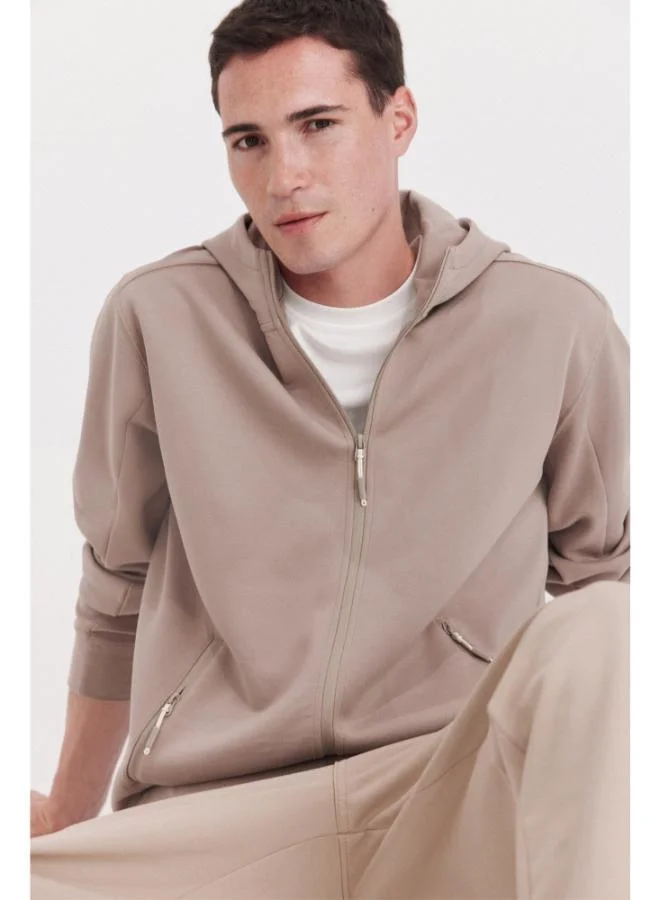 Technical hooded sweatshirt