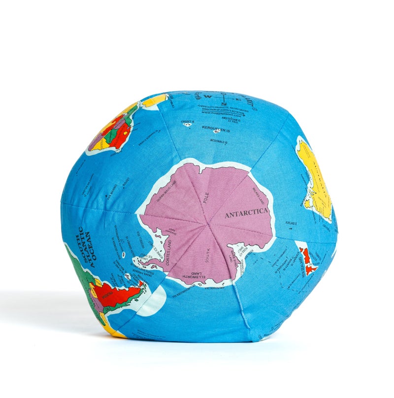 Hugg-A-Planet® Classic Political Earth - Image 3