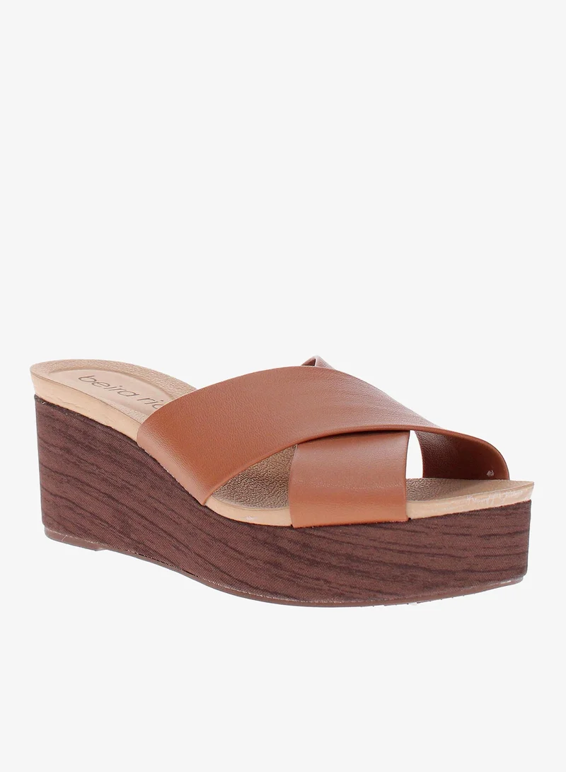 Beira Rio Beira Rio Women’s Flat Summer Footwear – Lightweight Slip-On Comfort with Stylish Casual Design