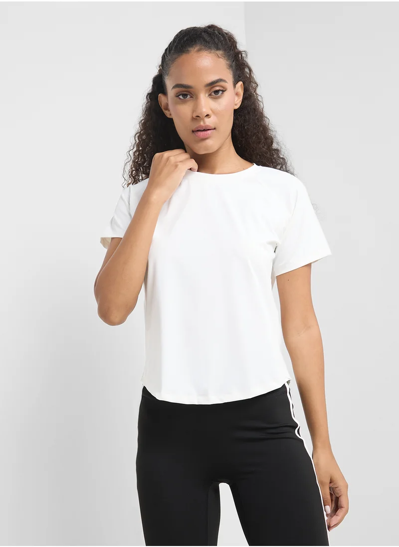 فورورد Relaxed Fit Performance T-Shirt