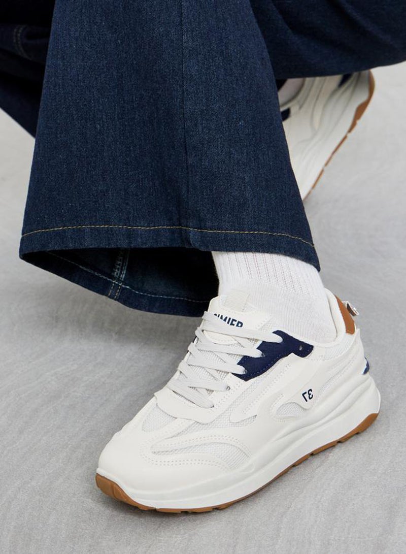 ستايلي اكتيف سنيكرز برباط مزين بالدانتيل - Image 2