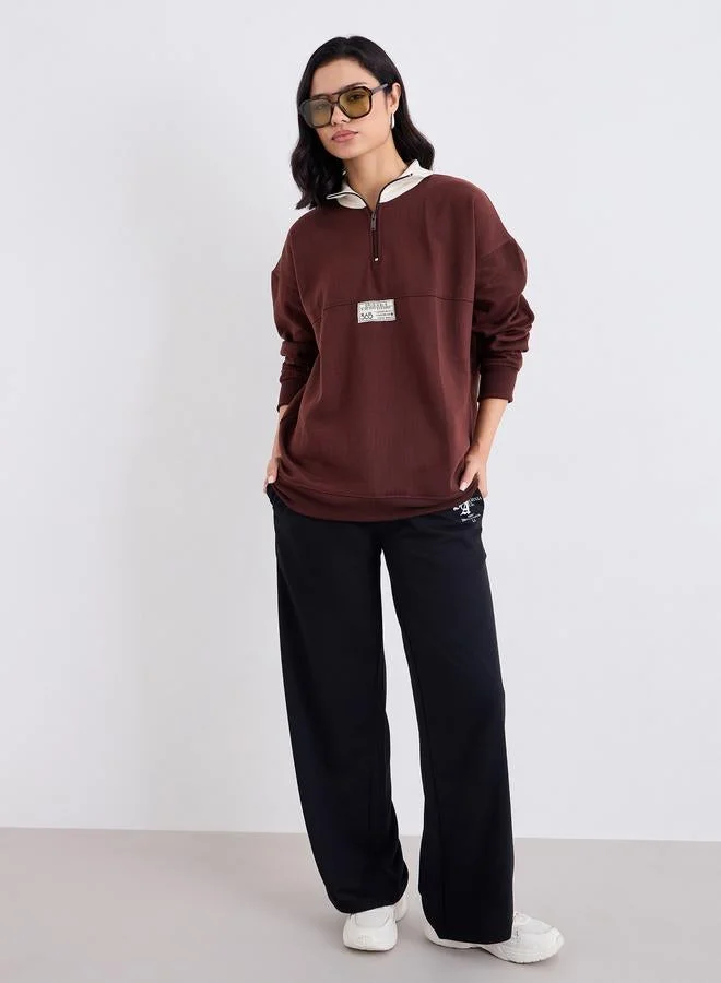 Styli Styli Brown Longline Sweatshirt with Badge Detail