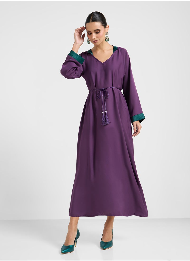 ARABIAN CLOSET Embroidered Hooded Abaya  - Image 4