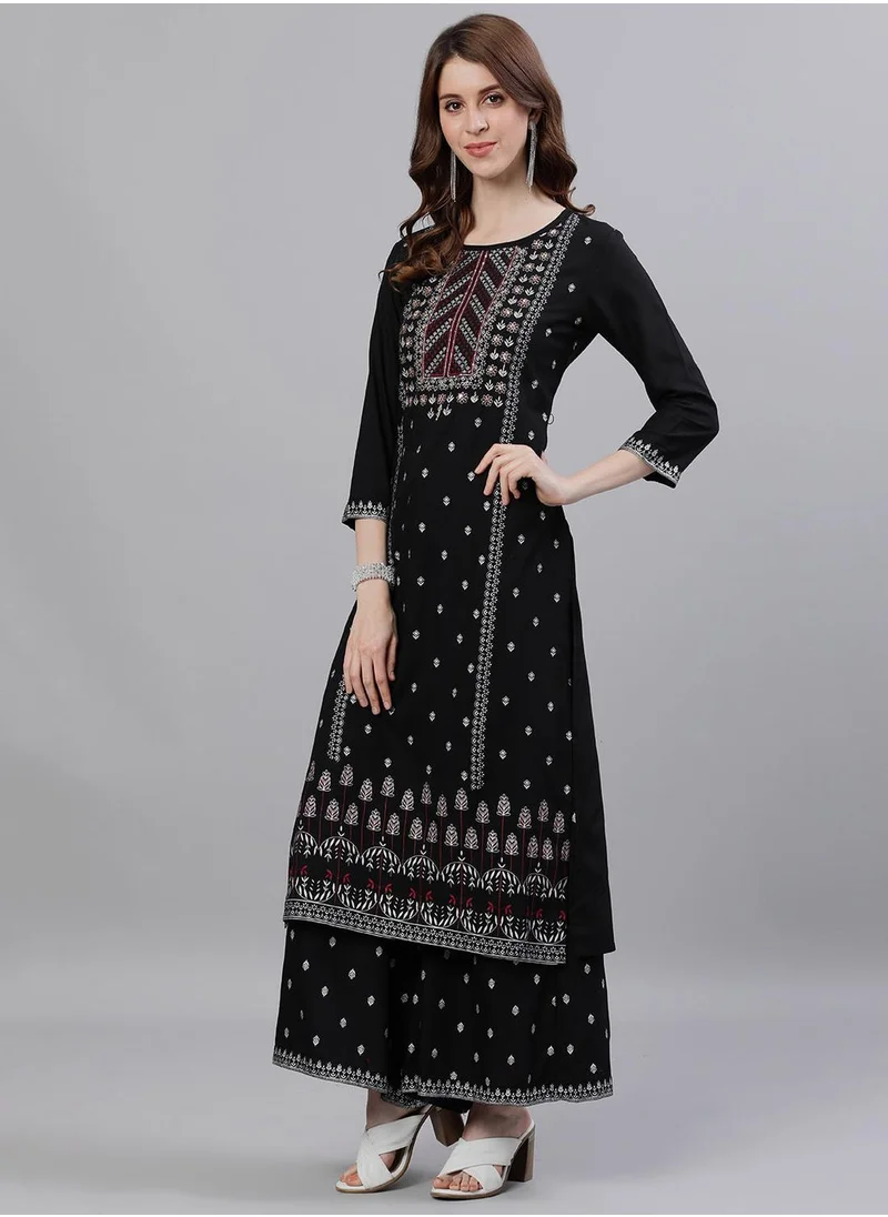 آي شين Straight Fit Embroidered Pattern Round Neck Three-Quarter Sleeves Black Colour Knitted Cotton Kurta Set for Women with Semi Elastic Closure - Unmatched Grace and Comfort