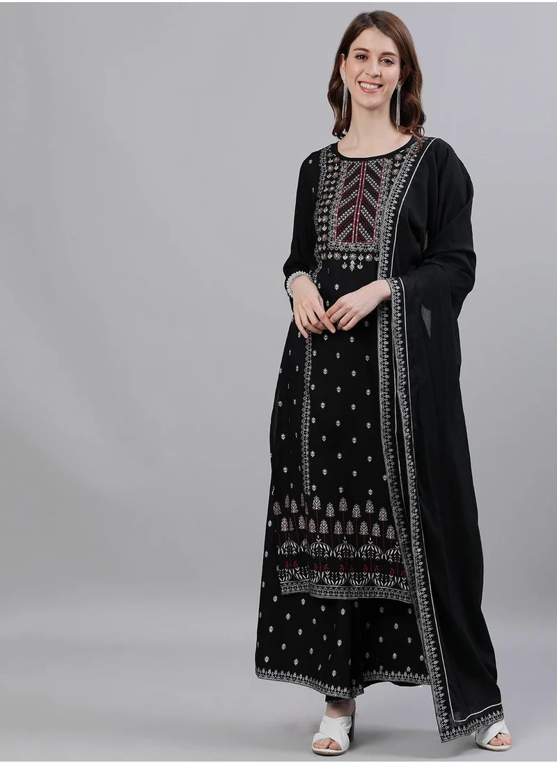 ISHIN Straight Fit Embroidered Pattern Round Neck Three-Quarter Sleeves Black Colour Knitted Cotton Kurta Set for Women with Semi Elastic Closure - Unmatched Grace and Comfort