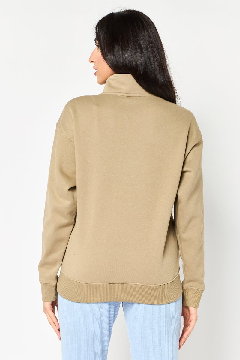 PUMA بلوزة رياضية نسائية بأكمام طويلة مناسبة في الهواء الطلق، متعددة الألوان - Image 2