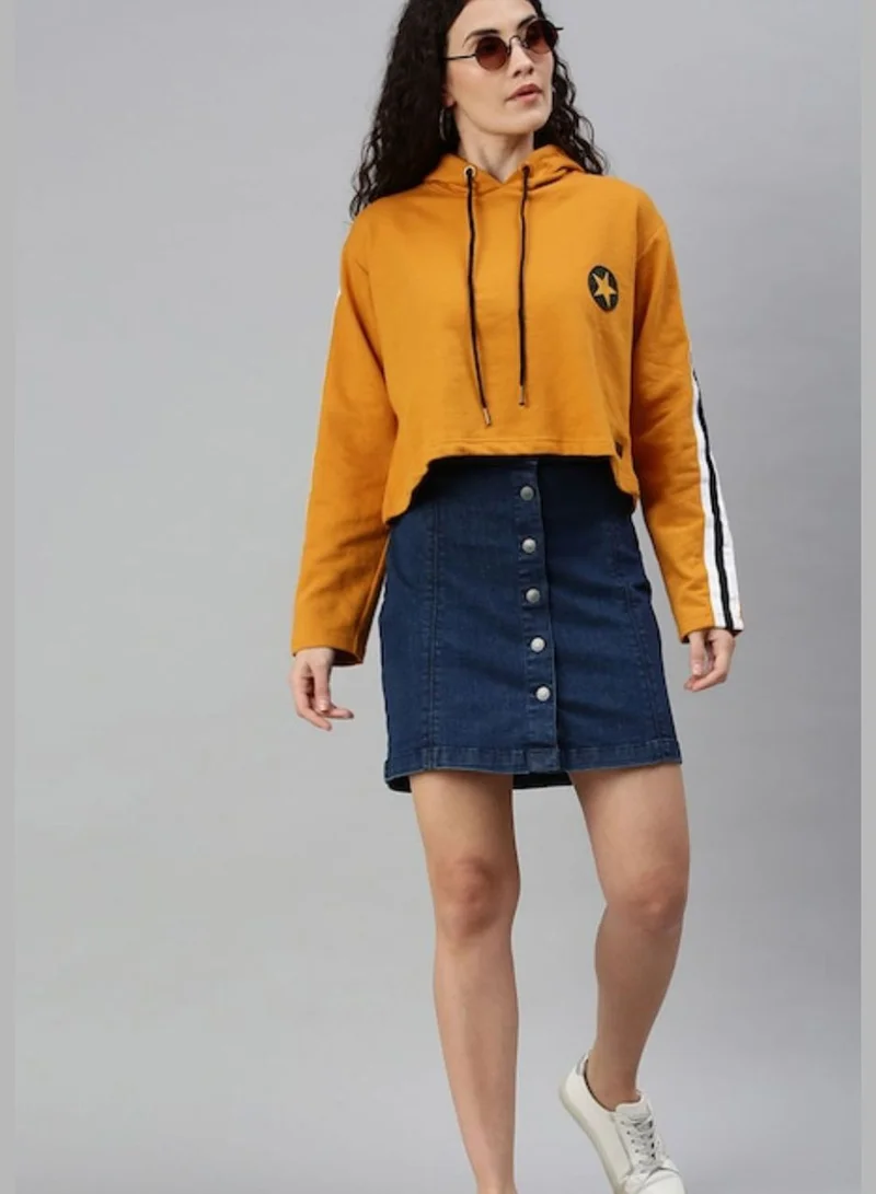 Campus Sutra Printed Short Hoodie