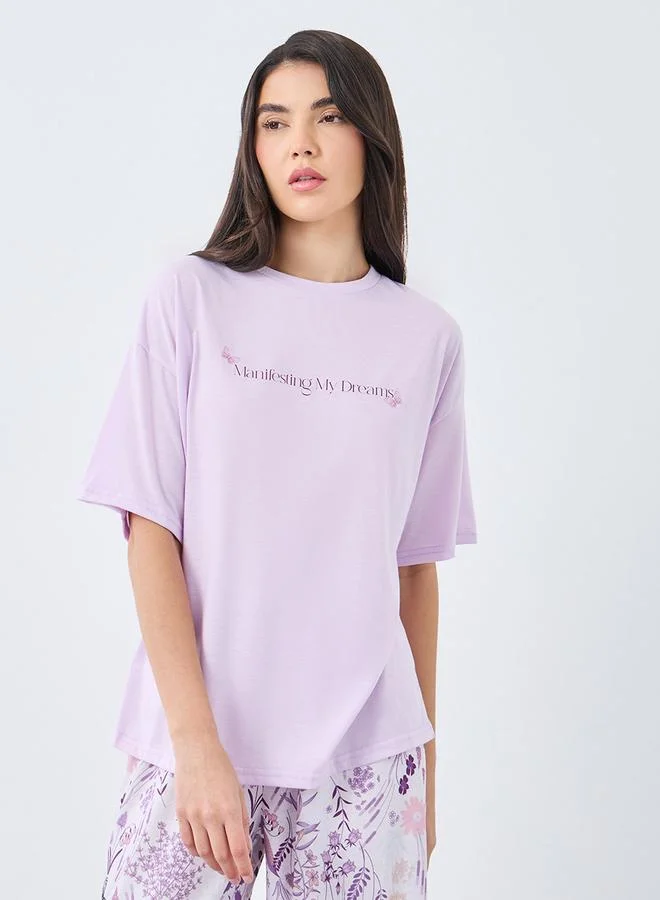 ستايلي Styli Manifesting Butterfly Print Drop Shoulder T-Shirt and Pyjama Set