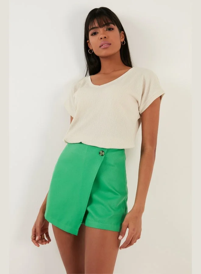 ليلا بلوزة نسائية بياقة على شكل حرف  مريحة ومرنة