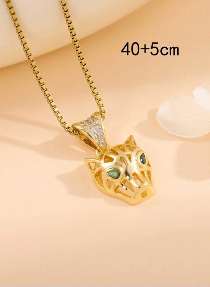 Casual collection Elegant Stainless Steel Gold Plated Necklace For Women - Image 5