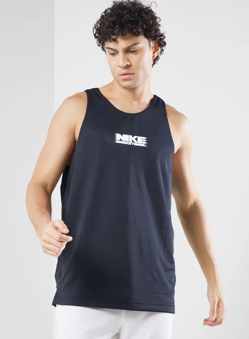 Nike Essential Dri-Fit Jersey
