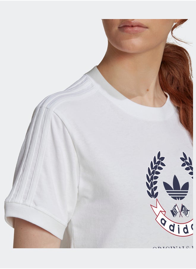 adidas Originals - T-Shirt with Crest Graphic - Image 1
