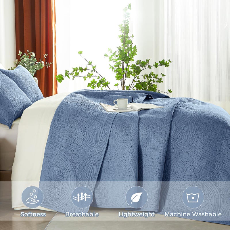 WURUIBO Bluish Grey King/Cal King Quilt Bedding Set  3 Pieces Lightweight Bedspreads with Pillow Shams  Microfiber Modern Thin Coverlet  Summer Quilted Comforter for All Season (1 Quilt  2 Shams) - Image 4